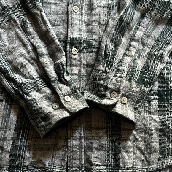 The North Face Flannel Plaid Men's Shirt - Picture 4 of 9